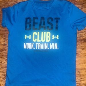 Under Armour T-shirt